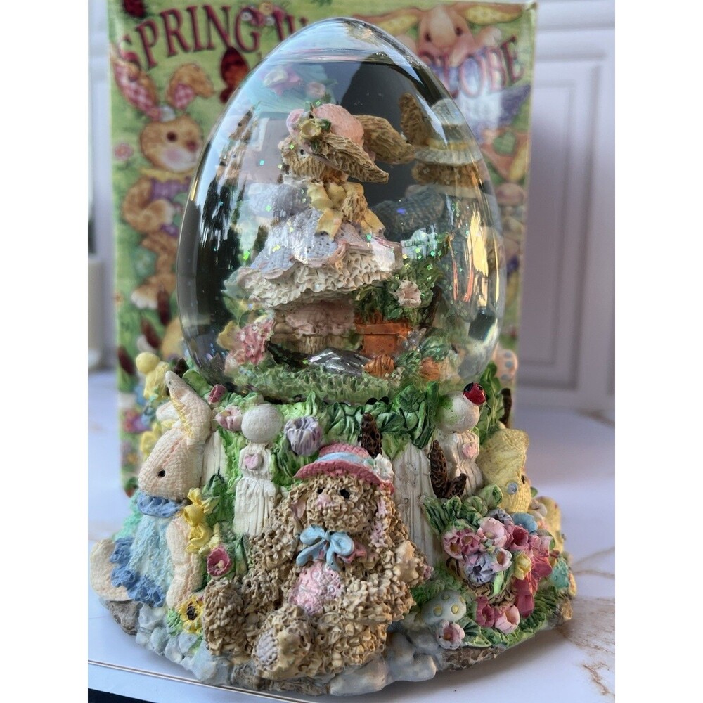 Y2K Vintage 1990s Peter Cottontail Musical Easter Bunny Egg Water Globe New